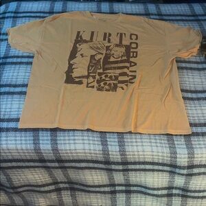 Hot Topic Tan Graphic Tee